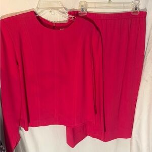 Vintage 80’s pink suit from Henry Lee